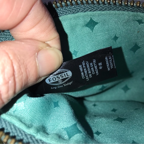 Fossil Explorer Clutch Turquoise Color Green Leather Outer Snap Closure - Picture 7 of 10